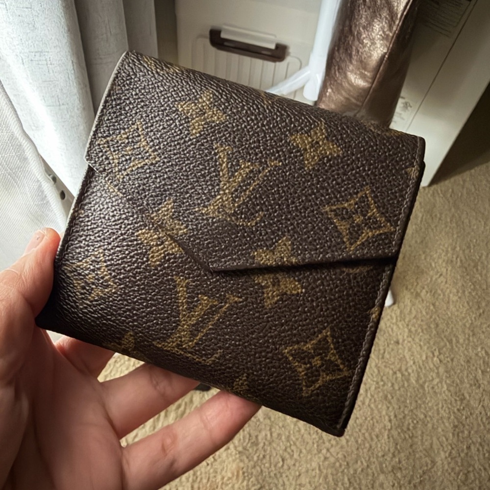 AUTHENTIC Louis Vuitton Elisse Monogram Vintage Wallet